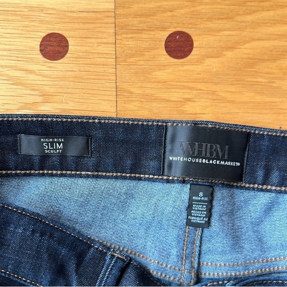 White House Black Market skinny jeans - Picture 2 of 8